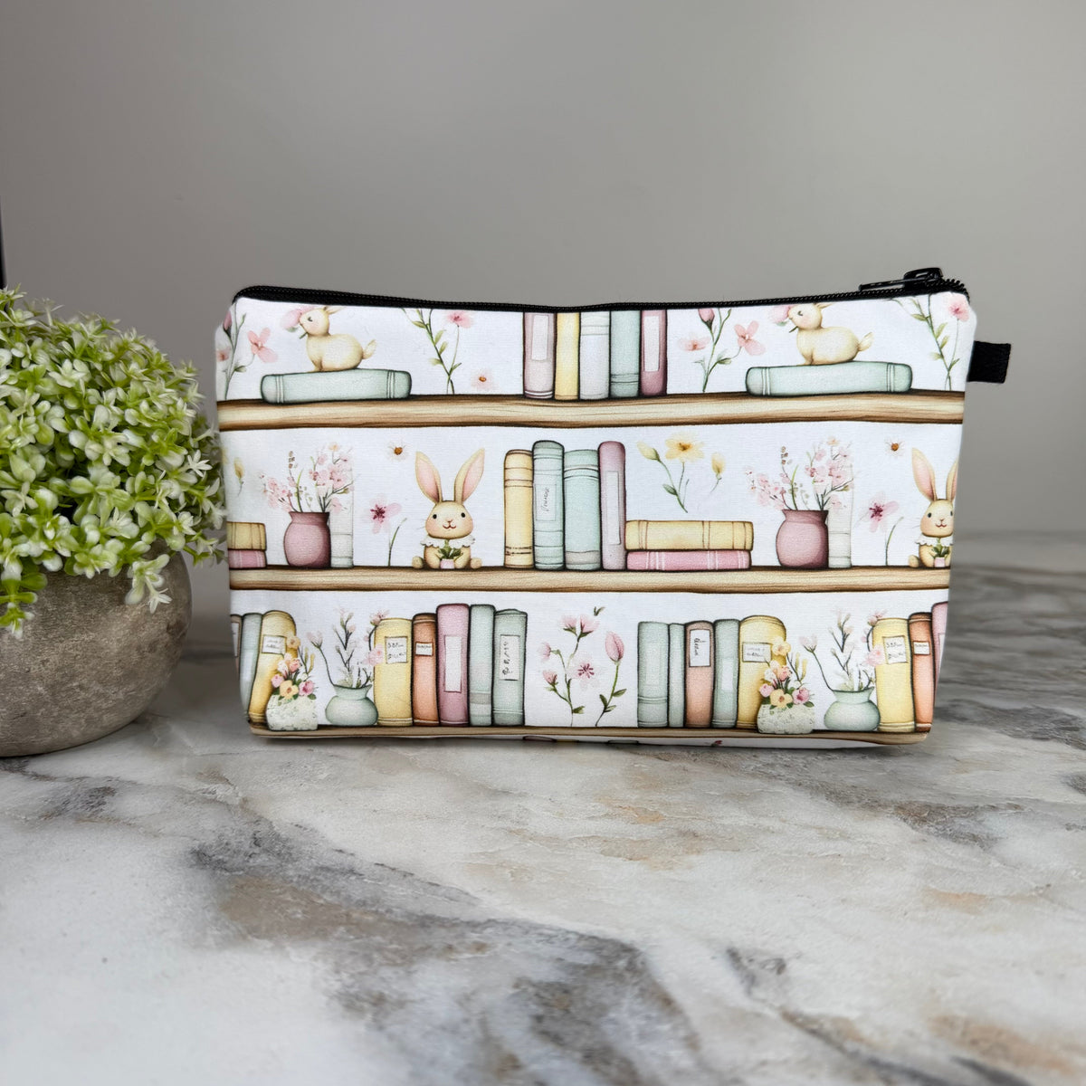 Pouch - Easter Bookshelf