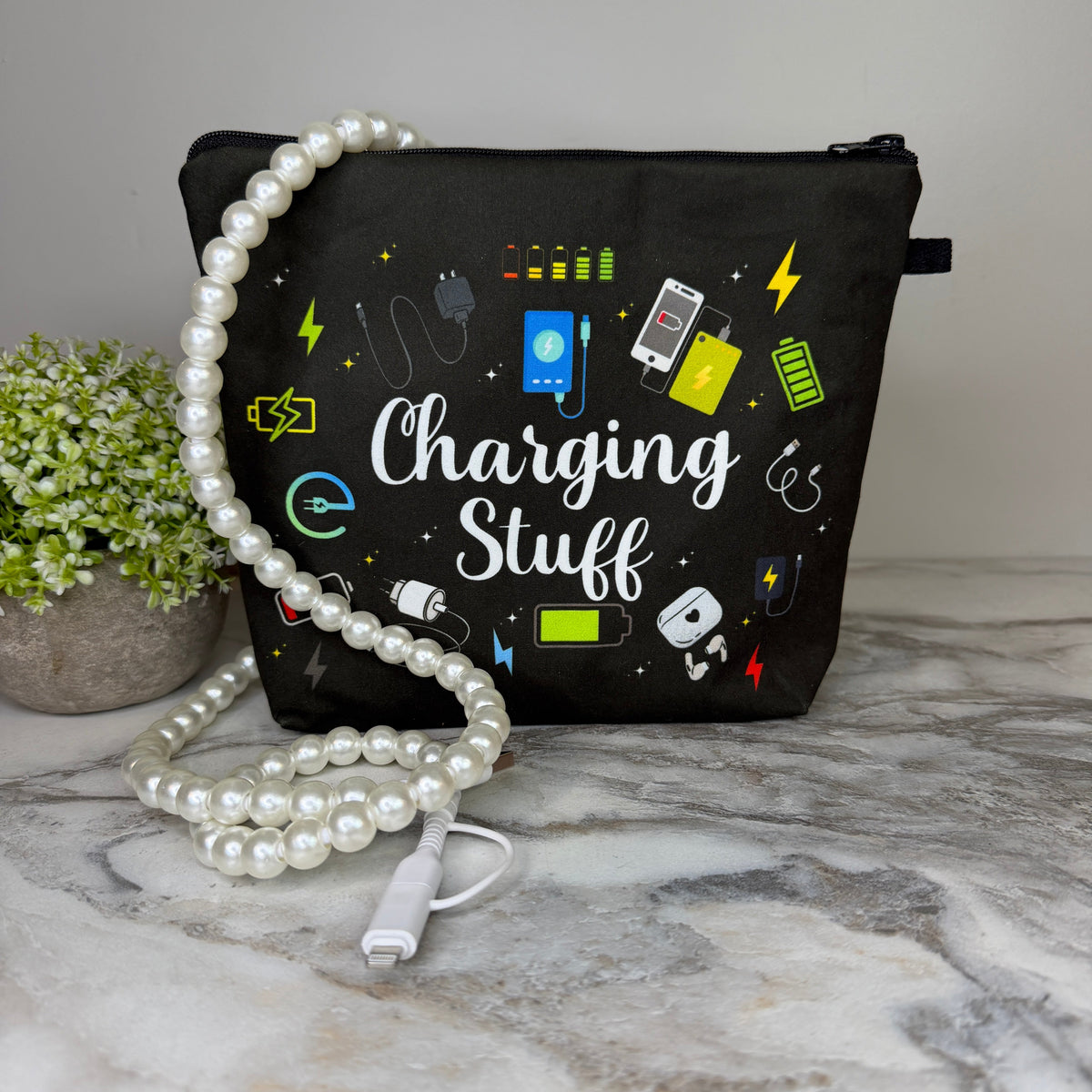Pouch XL - Charging Stuff