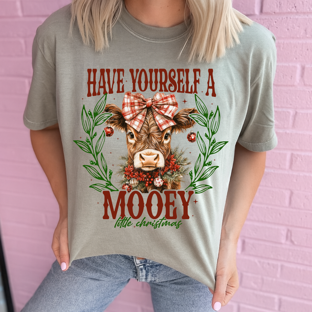 Mooey Christmas Graphic Tee