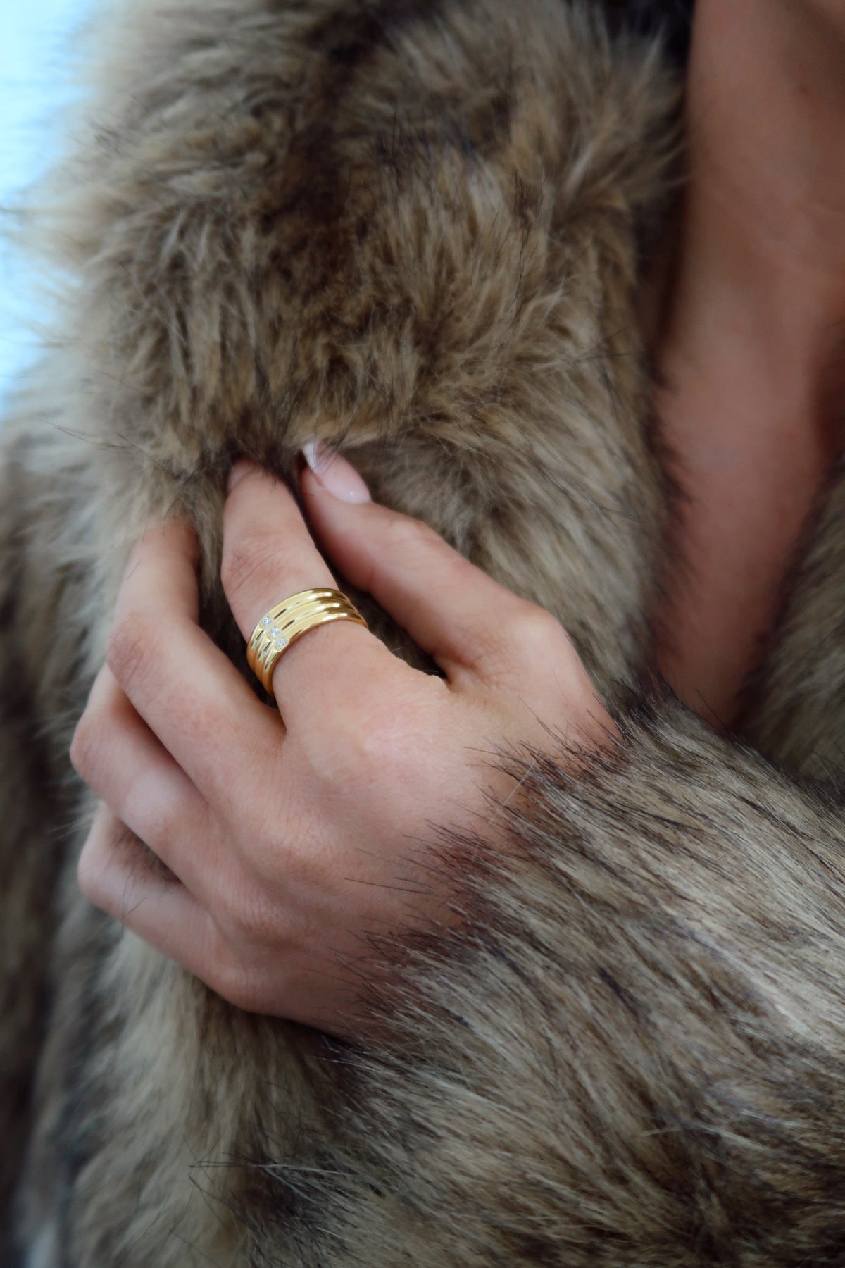 ZOE RING