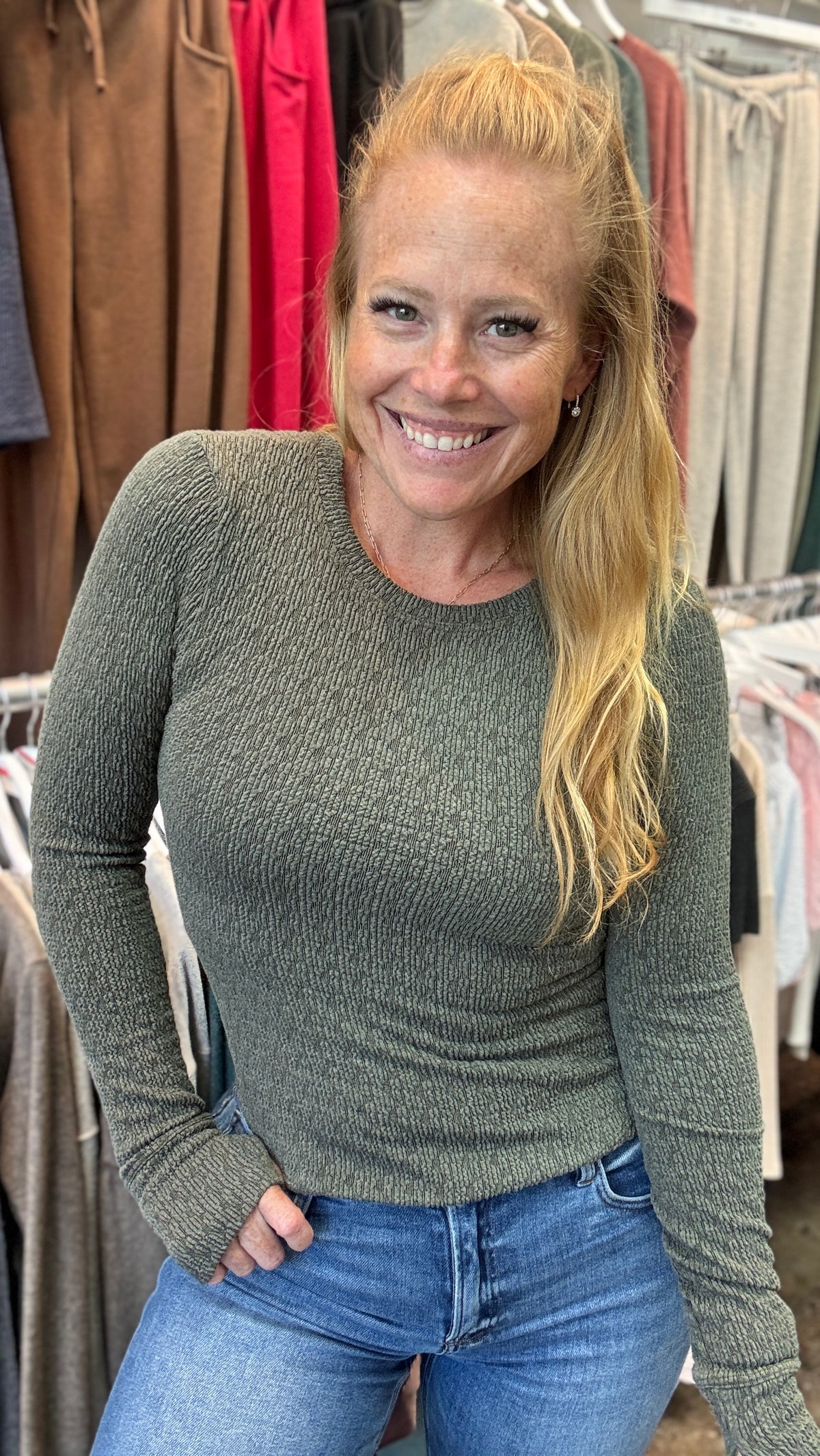 Puckered Jacquard Crew Neck Long Sleeve Thumbhole Top