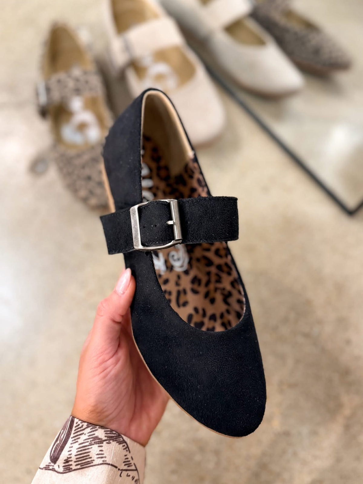 Samantha Comfort Flat
