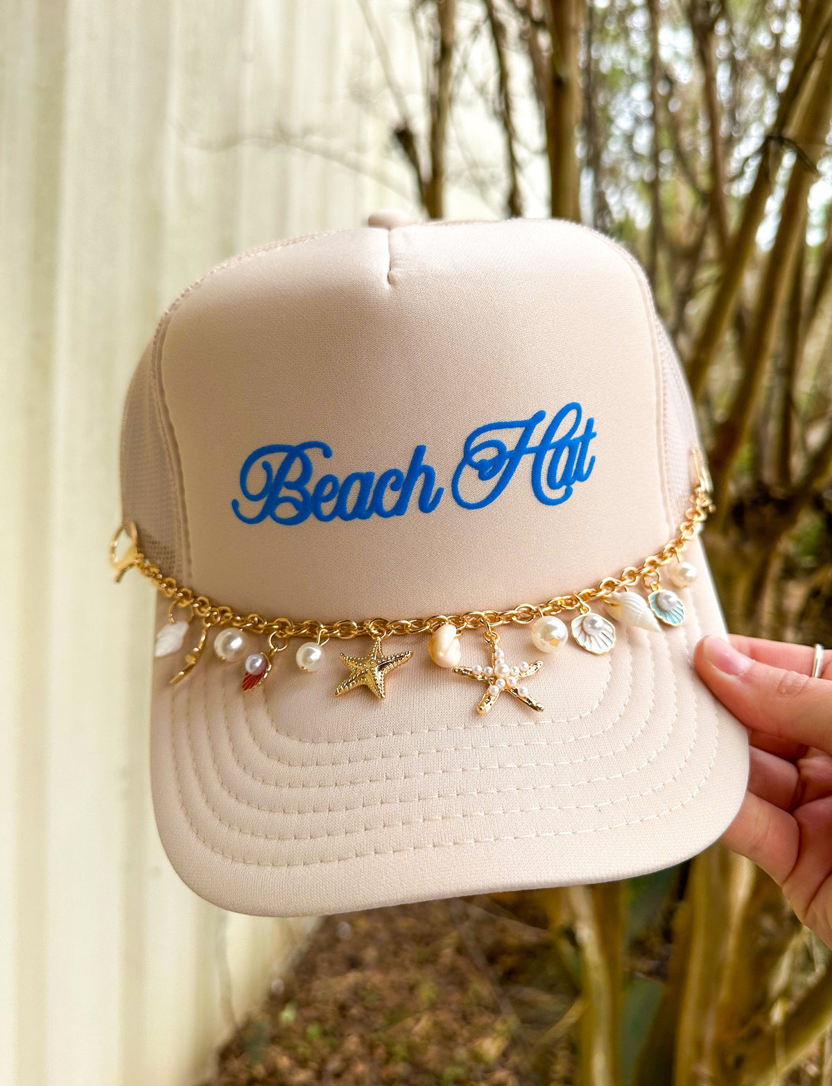Beach Hat Cursive Cream Trucker
