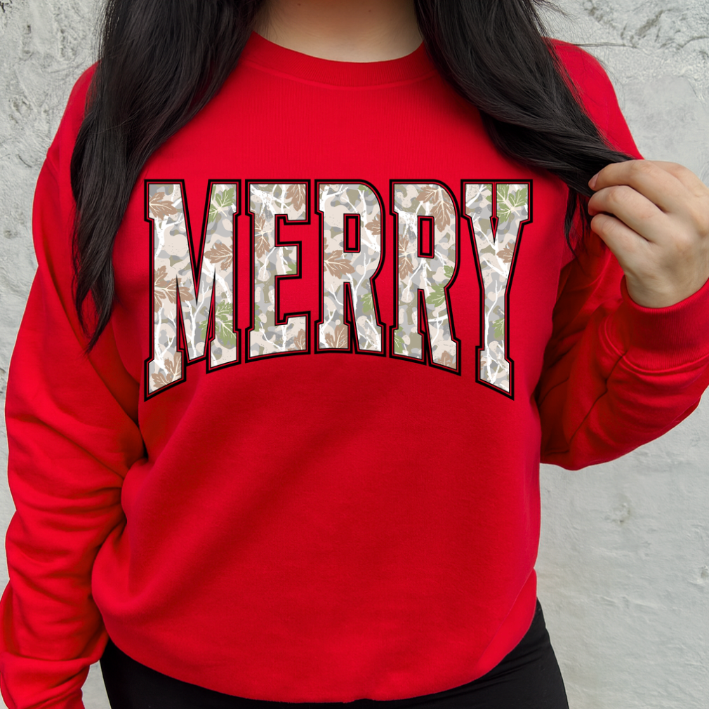 Merry Camo Graphic Tee *PINK FRIDAY*