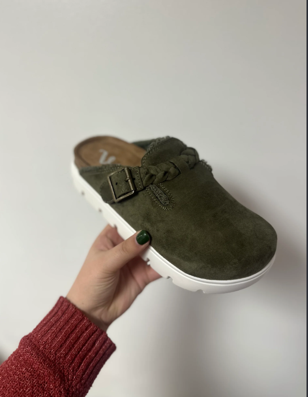 DOORBUSTER: Cali Mule in Olive